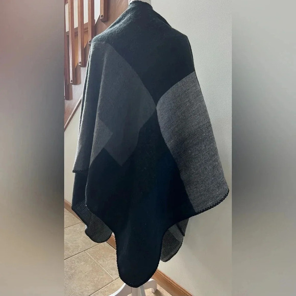 ilishop | womens wrap sweater. Size: one size fits all. - Picture 3 of 12